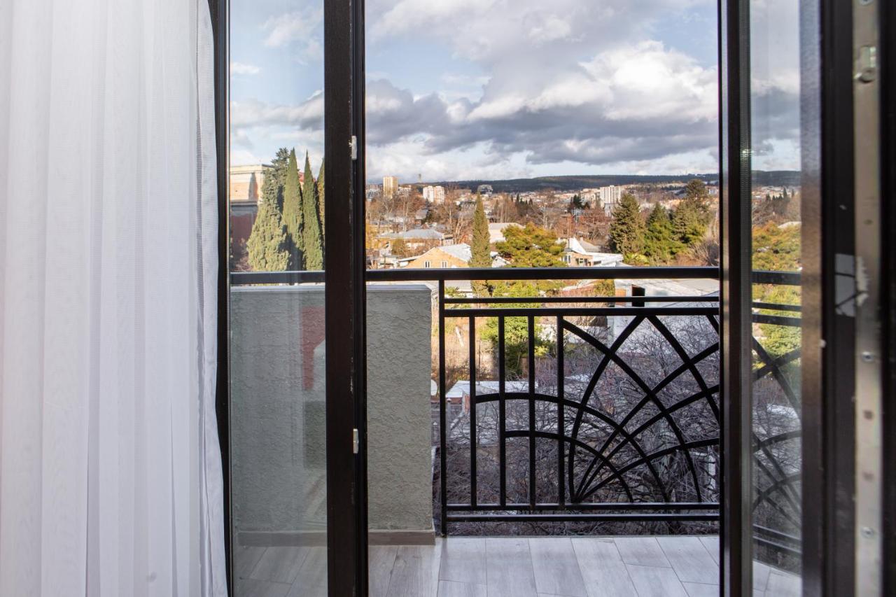 Aparthotel Naike Tbilisi Exterior foto